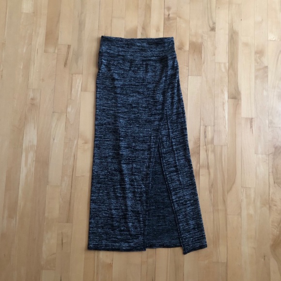 Aritzia | Wilfred Free Skirt